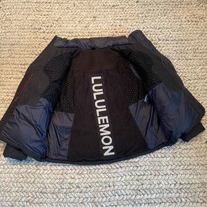 Lululemon puffer jacket size 6
